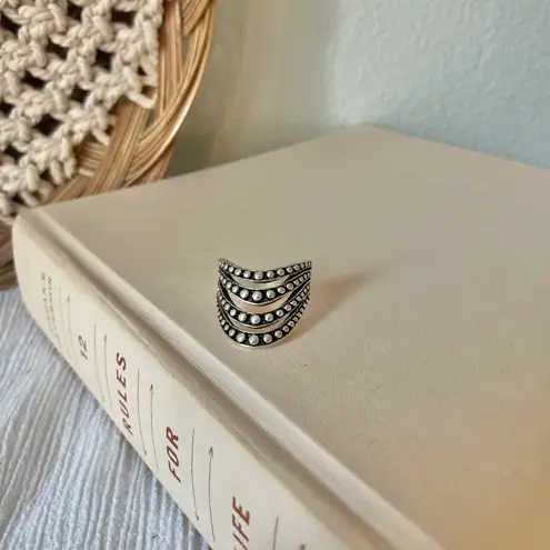 Vintage Knuckle Oxidized Ball Ring “Bronya” Four Shank Chevron Swoop Boho Goth Jewelry Silver