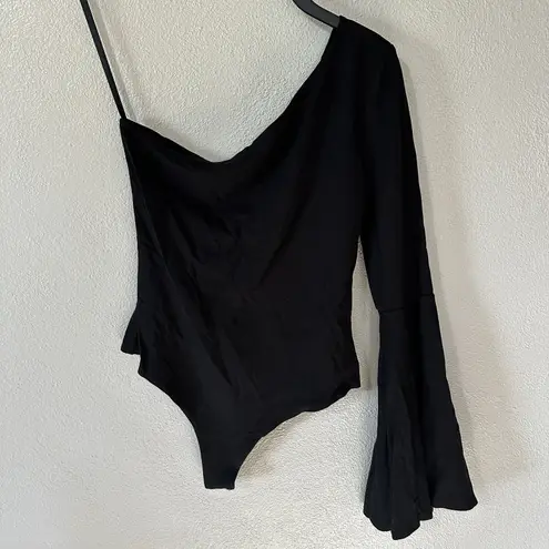 LPA Revolve Size Small Black One Shoulder Bell Flare Sleeve Bodysuit 578