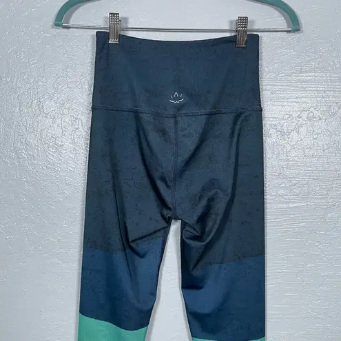 Beyond Yoga Women S Color Block Engineered Lux High Waisted 7/8 Yoga Leggings