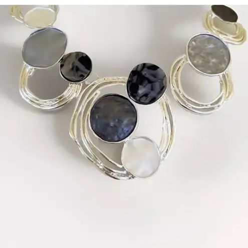 Boutique Fashionable Round Chunky Necklace Set earrings Silver Black Gray womens jewelry