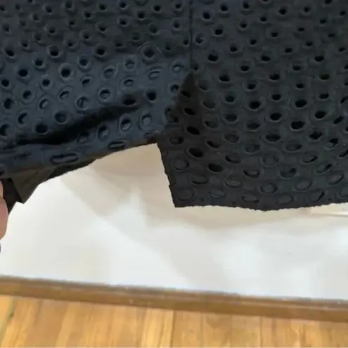 Kay Unger Black Eyelet Sleeveless Sheath Dress Size 6