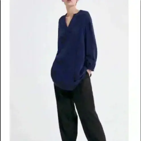 ZARA  Navy Lace Insert‎ V-Neck Tunic Top Size XS