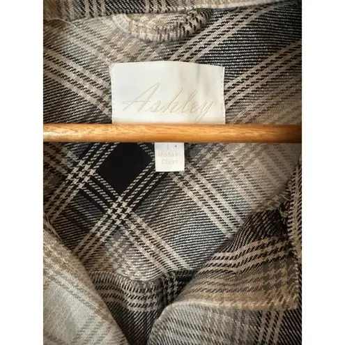 Women's Ashley By 26 Plaid Shacket Western Size L Black Beige Tan Size L