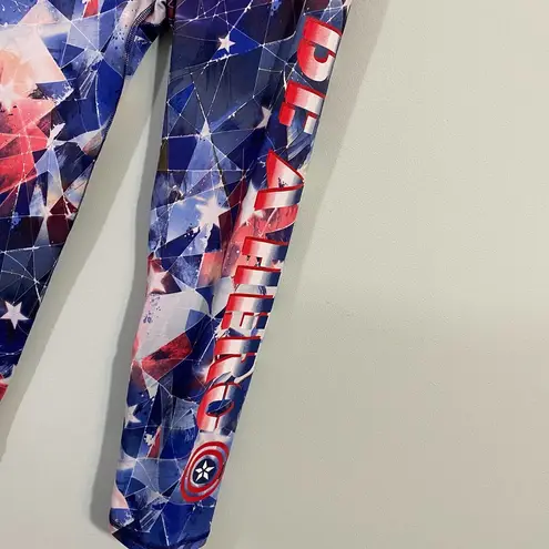 Her Universe Marvel By  Captain America Cropped Athletic Leggings Size S