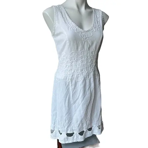 Blanco By Nature Sleeveless V