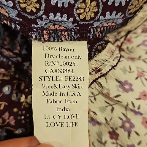 Lucy Love 💕💕 Free & Easy Mini Skirt ~ Multi- Color Floral Print Medium