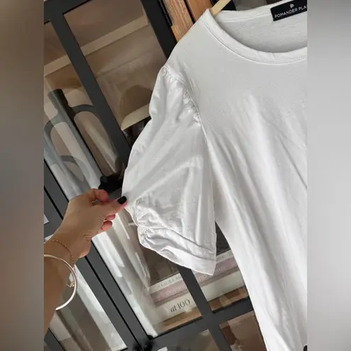 Tuckernuck Pomander Place top White Vesty Puff Short Sleeve Crewneck cotton tee