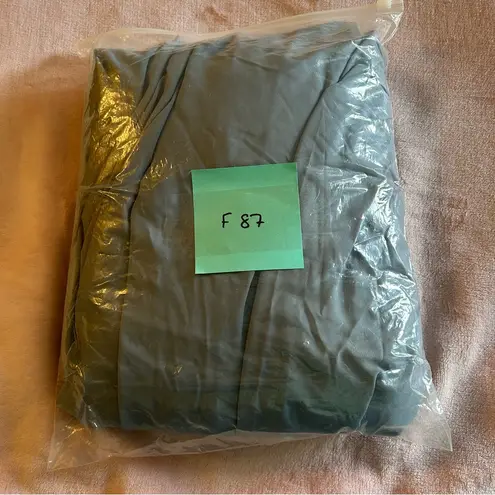 NWOT light blue chiffon sleeveless bridesmaid dress size 16 lace up back