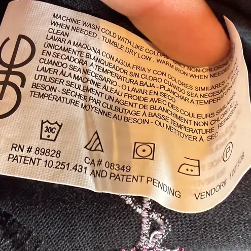 Vintage America Black Cherry Print Women's Top size XXL