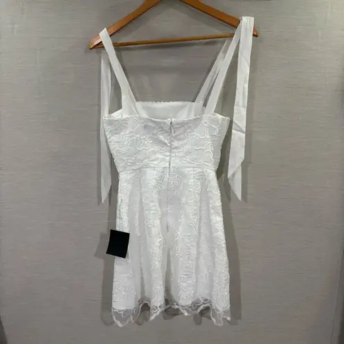 NWT Lulu's Lovable Aesthetic White Embroidered Tie