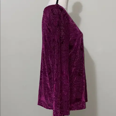 Roz & Ali Dressbarn  blouse size medium NWT