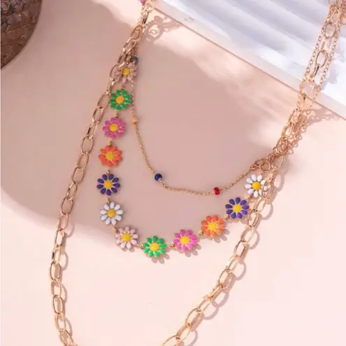 🌼🌼🌼BOGOHO 🌼🌼🌼Daisy Delight Gold Necklace Set Pink