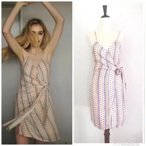 The Jetset Diaries Mini Wrap Dress Floral Print Spaghetti Strap Cream Medium New