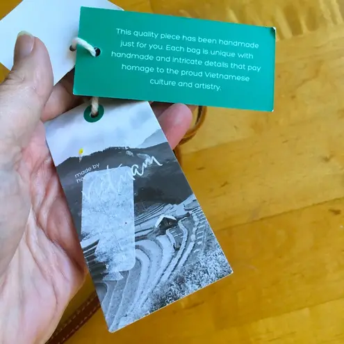 Two Tone Round Rattan Straw Wicker Shoulder Purse Bag, Tan, Khaki Tan