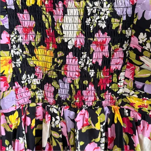 NWT Nobody's Child Nova Puff Sleeve
Black Floral Midi Dress Size 6