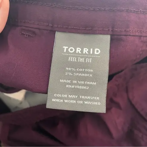 Torrid NWT Purple Pull-On Straight Stretch Poplin Mid-Rise Tie-Front Pant