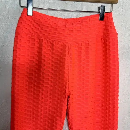 New Mix Neon Pink Ruched Butt Textured Leggings