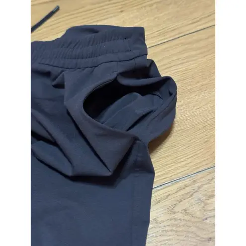 Lululemon Women Size Large Luxtreme Mid