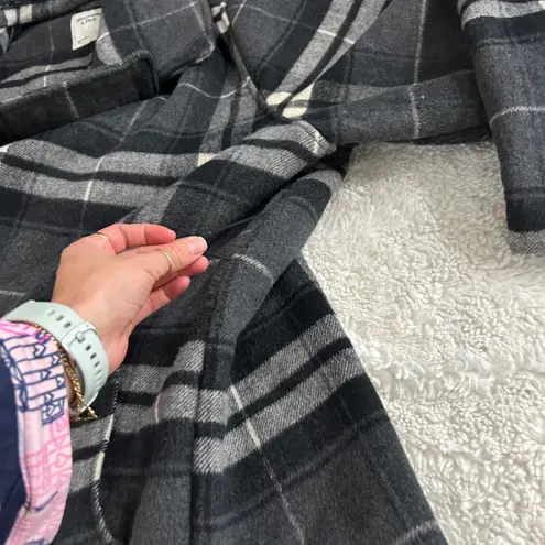 Abercrombie & Fitch Abercrombie Fitch Sz XL Wool Wrap Grey Plaid Belted Winter Coat Missing Belt** - Image 4
