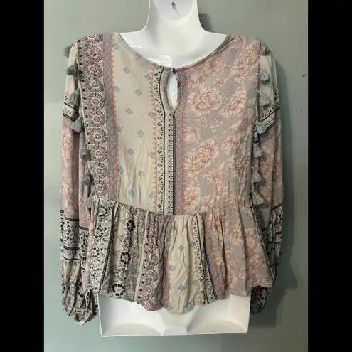 American Eagle Am. Eagle Pink Gray Ruffled Long Sleeved Boho Peasant Blouse