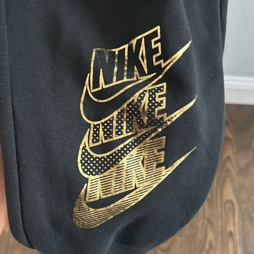 Nike  Sweatpants