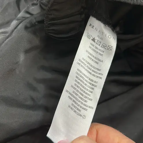 P.E Nation black athletic regain shorts size small - Image 4