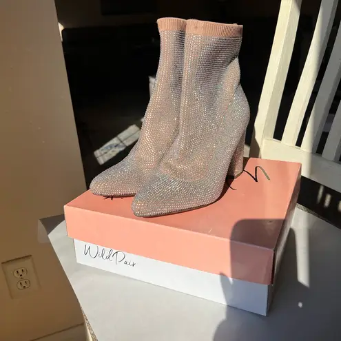 Wild Pair NWB studded boots size 9