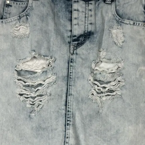 Tinseltown Light Wash Denim Skirt Size 3