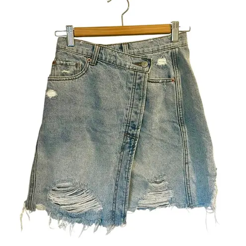 Free People  Parker Wrap Distressed Denim Mini Skirt Blue Light Wash sz. 25