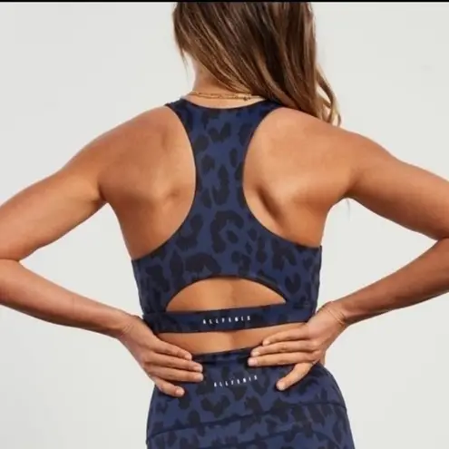 Allfenix Oversized Cheetah Sports Bra Racer back Navy black Sz Small Blue