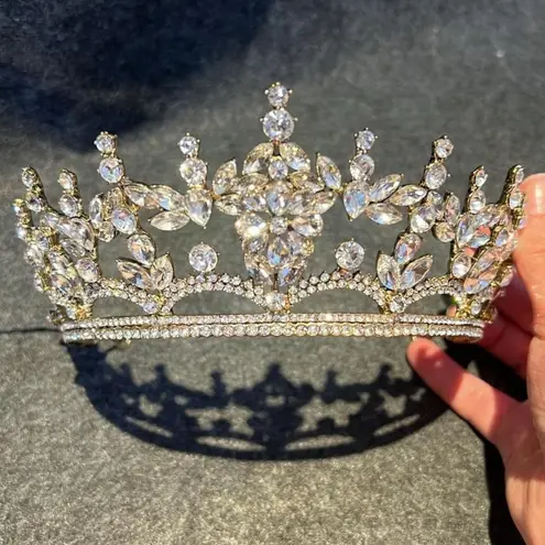 SV Jade Antique Gold Wedding Tiara Crown