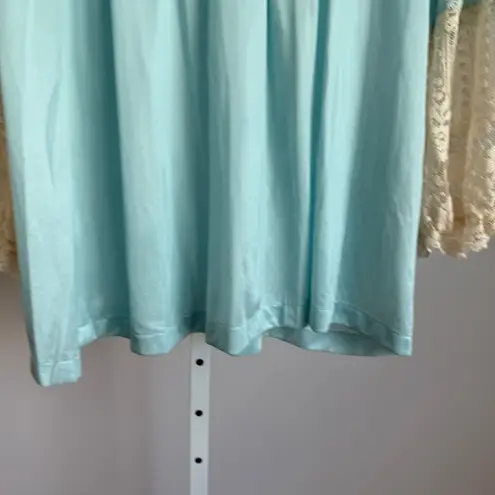 Vintage Soft Moment New York Blue Lace Nylon Nightgown Sleepwear XL