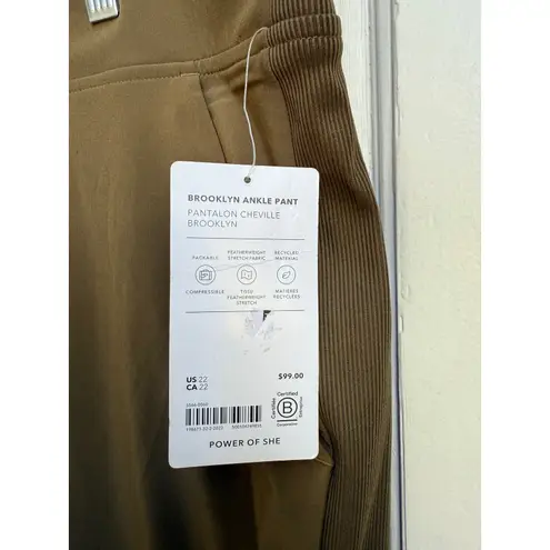 Athleta  Brooklyn Ankle Pant Olive Green Featherweight Stretch Size 22 NWT