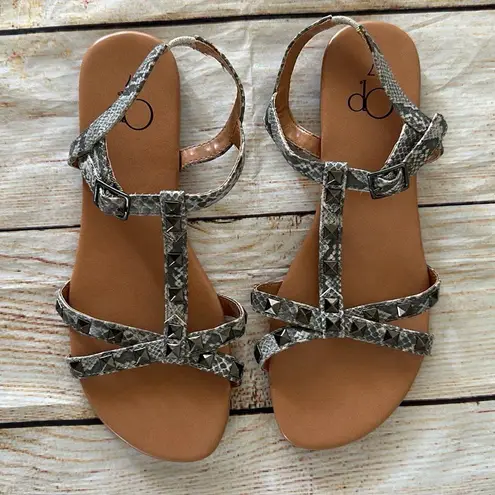 Ocean Pacific Faux Snake Gray Stud Flat Sandals Studded Size 7 NEW