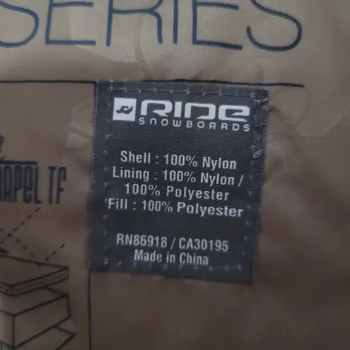 Ride Snowboards Cell 5 Series Quilted Jacket Women's Size XS Black