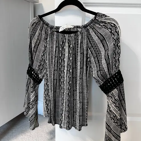 Vintage Havana Aztec bell sleeve off shoulder top