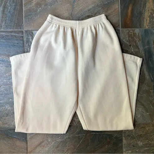 Butter Yellow Sweatpants Women’s Size Medium Casual Athleisure