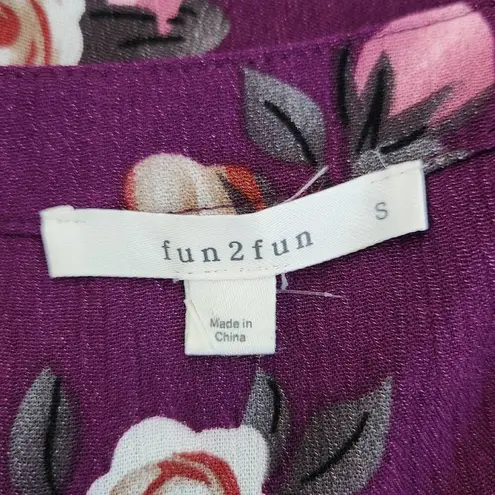 Fun2Fun Plum Floral Print Blouse Size Small NWOT Purple and Pink 3/4 Sleeve Top