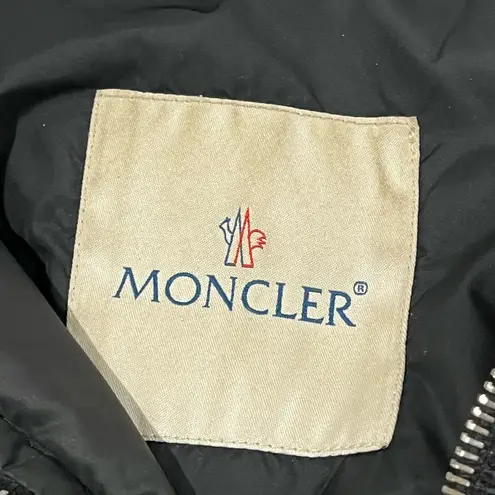 Moncler Women’s fur hood trim Mid Length Down Jacket size 1 small