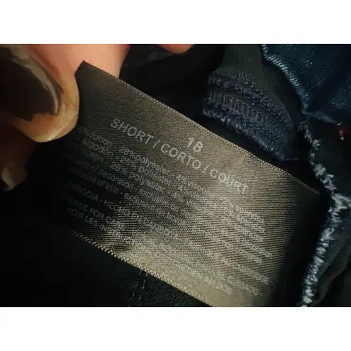 Gloria Vanderbilt Women’s Amanda Pull On Slimming Dark Wash Blue Jeans 18 Short