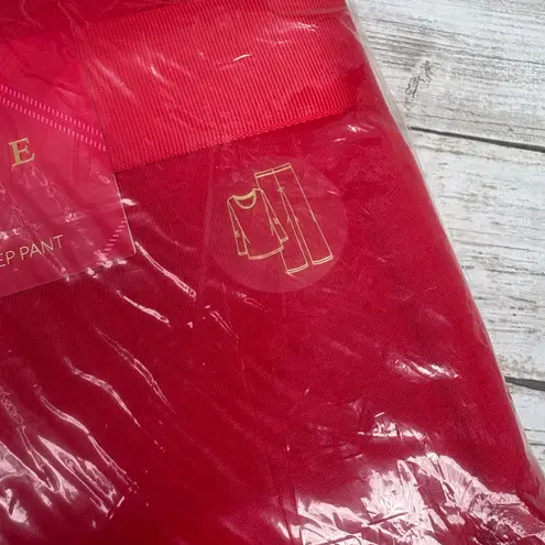 Cacique Pajama Set Sz 26/28 2 Piece Long Sleeve Top Pants Red Stars Holiday NEW