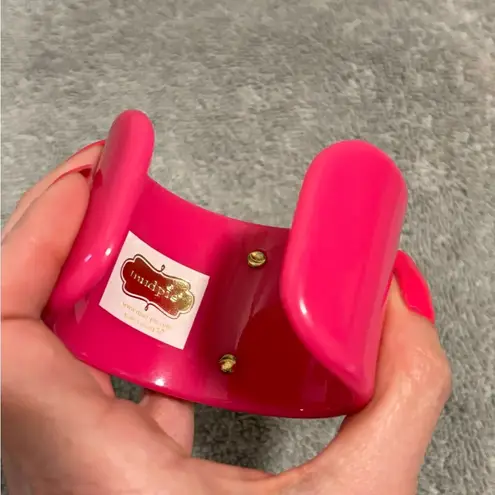 Mud Pie NWT Hot Pink Seahorse Cuff Bracelet