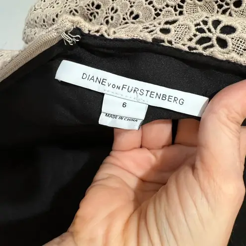 Diane Von Furstenberg  Dress Womens 6 Sarita Acorn Lace Beige‎ Mini Cocktail