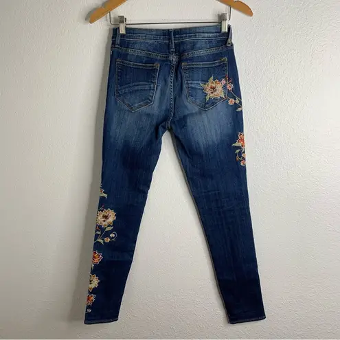 Driftwood  Embroidered Skinny Jeans Size 25