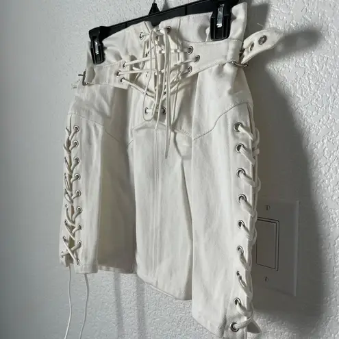 RE/DONE $265 NWT 70S LACE UP WHITE SKIRT SZ 25