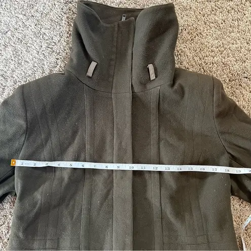 Ivan Grundahl olive green wool long trench coat sz 6 medium designed jacket