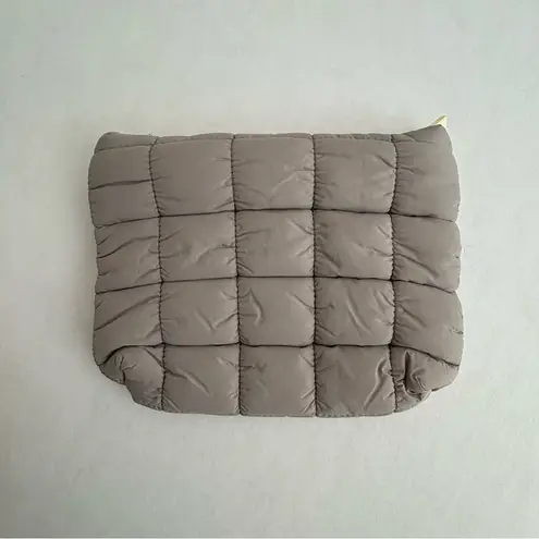 Tarte Quilted Puffy Makeup cosmetic travel bag Gray