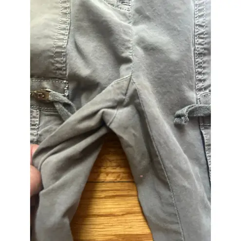 INC International Concepts Petite Green Cargo Pants – Comfortable & Stylish Size 2P