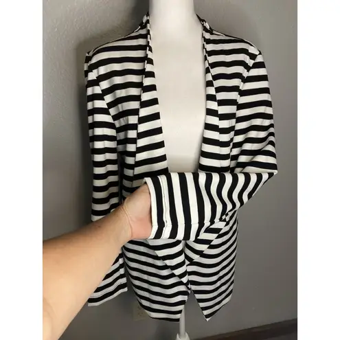 Serra Women’s Blazer L Black White Striped Open Front Pockets NWT New Lagenlook