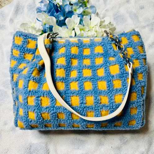 Sherpa Honeycomb Purse Multiple